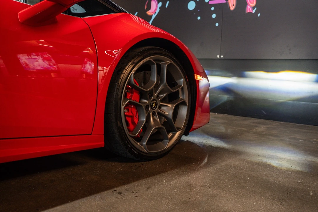 2019 Lamborghini Huracan - Image 20 of 22