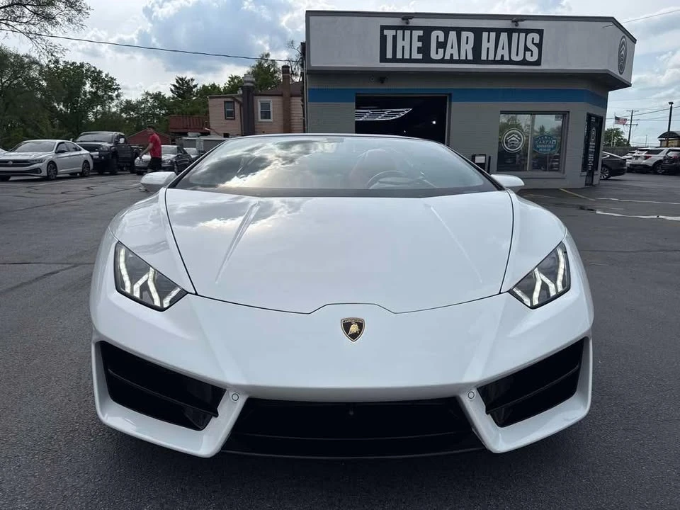 2019 Lamborghini Huracan - Image 15 of 20