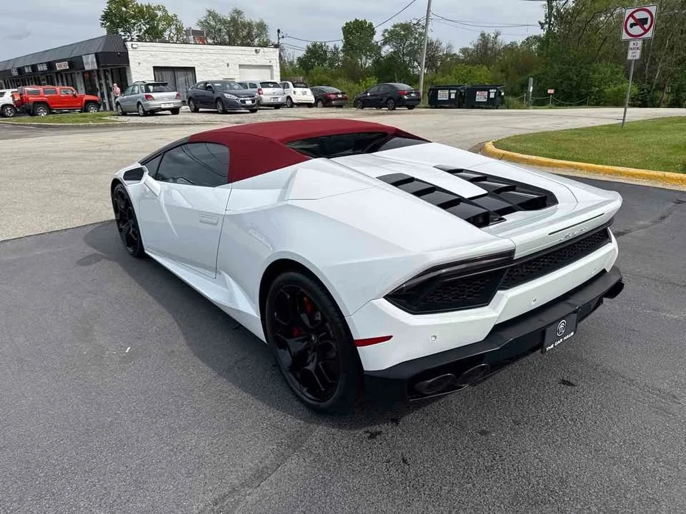 2019 Lamborghini Huracan - Image 9 of 20
