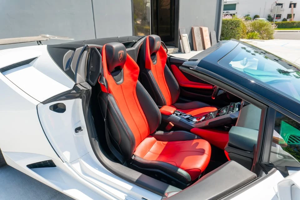 2019 Lamborghini Huracan - Image 17 of 20