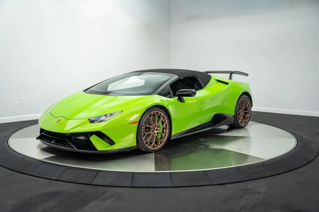 2019 Lamborghini Huracan LP640-4 Performante - Image 12 of 31