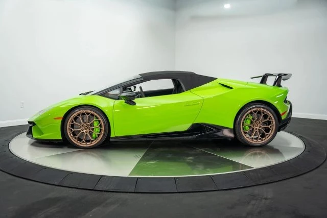 2019 Lamborghini Huracan LP640-4 Performante - Image 15 of 21