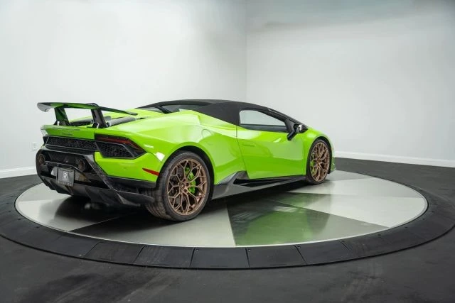 2019 Lamborghini Huracan LP640-4 Performante - Image 4 of 21