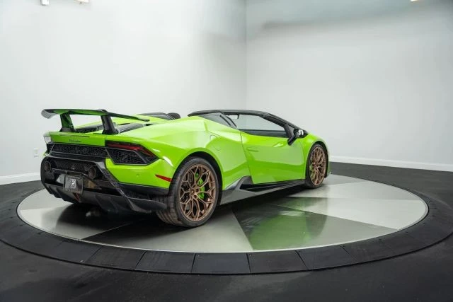 2019 Lamborghini Huracan LP640-4 Performante - Image 11 of 21