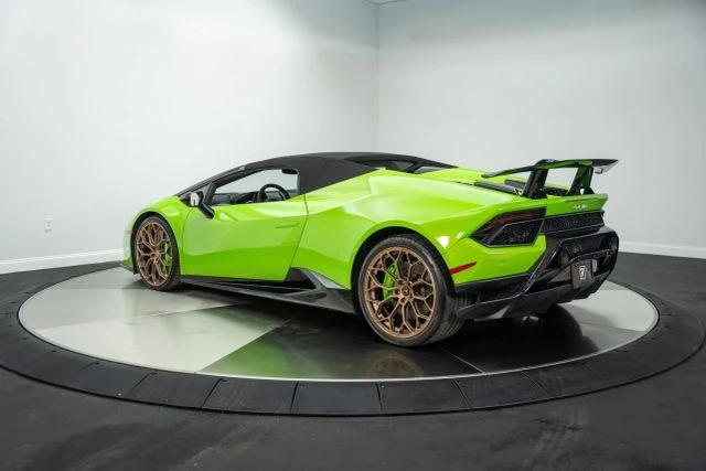 2019 Lamborghini Huracan LP640-4 Performante - Image 16 of 21