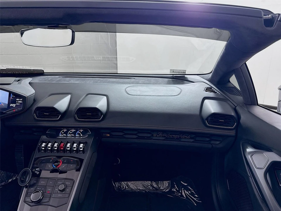 2019 Lamborghini Huracan LP580-2 - Image 20 of 31