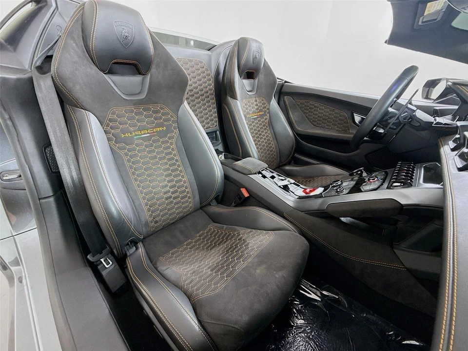 2019 Lamborghini Huracan LP580-2 - Image 19 of 31