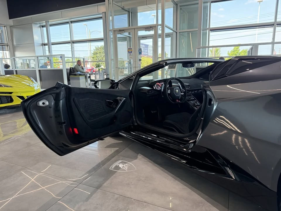 2019 Lamborghini Huracan LP610-4 - Image 11 of 20