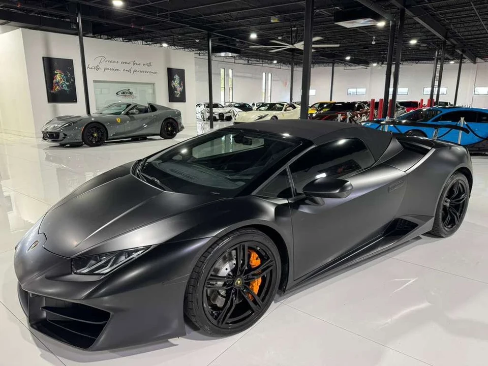 2019 Lamborghini Huracan - Image 11 of 12