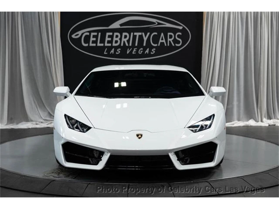 2019 Lamborghini Huracan - Image 5 of 31