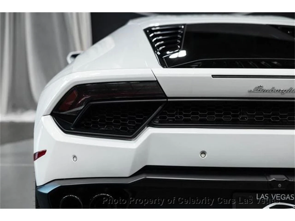 2019 Lamborghini Huracan - Image 9 of 31