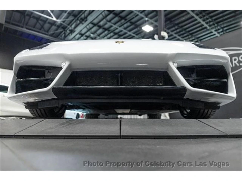 2019 Lamborghini Huracan - Image 22 of 31
