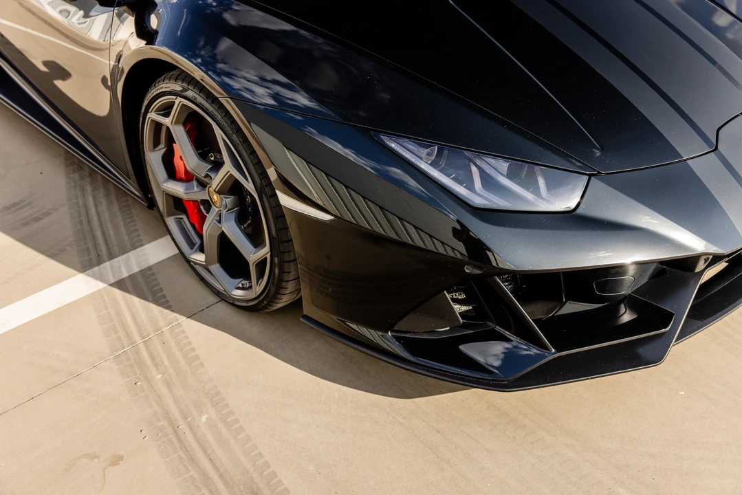 2019 Lamborghini Huracan LP640-4 EVO - Image 20 of 31