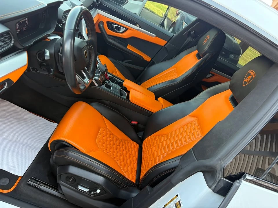2019 Lamborghini Urus - Image 11 of 19