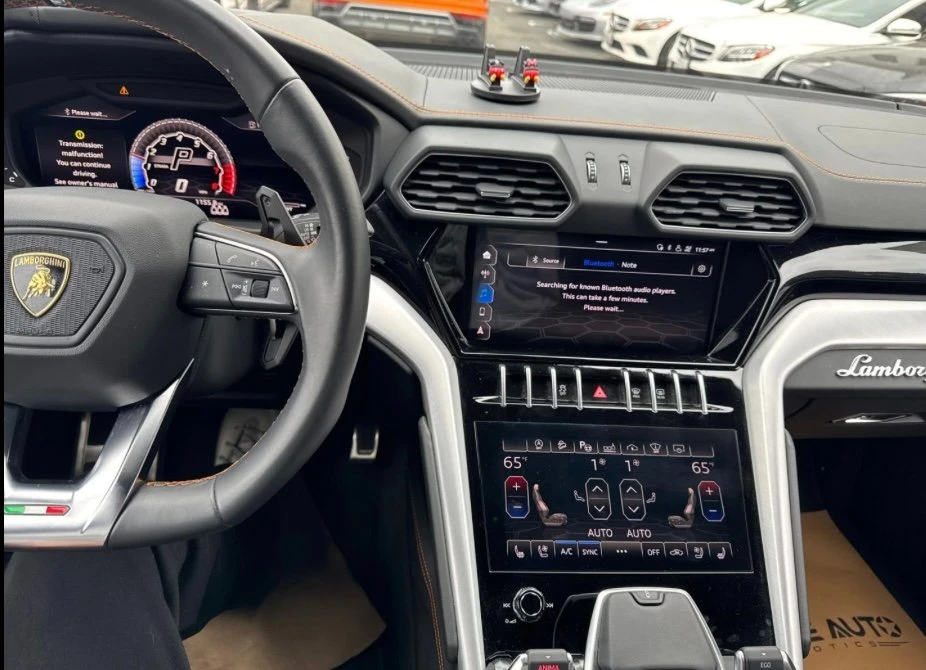 2019 Lamborghini Urus - Image 6 of 8