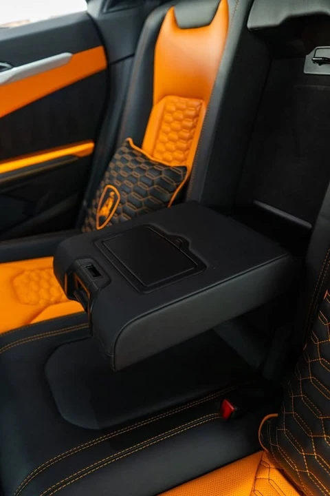 2019 Lamborghini Urus - Image 11 of 11