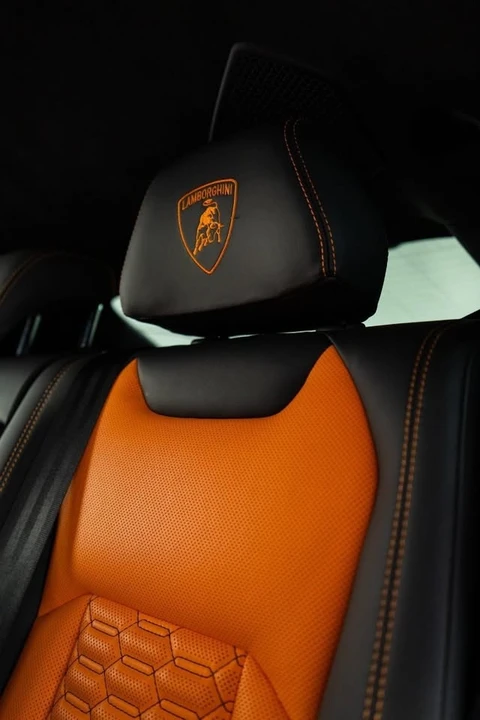 2019 Lamborghini Urus - Image 16 of 20