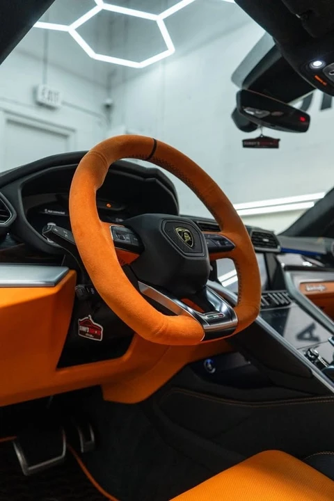 2019 Lamborghini Urus - Image 10 of 20