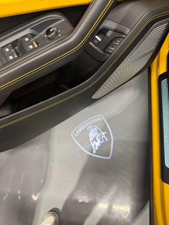 2019 Lamborghini Urus - Image 4 of 13