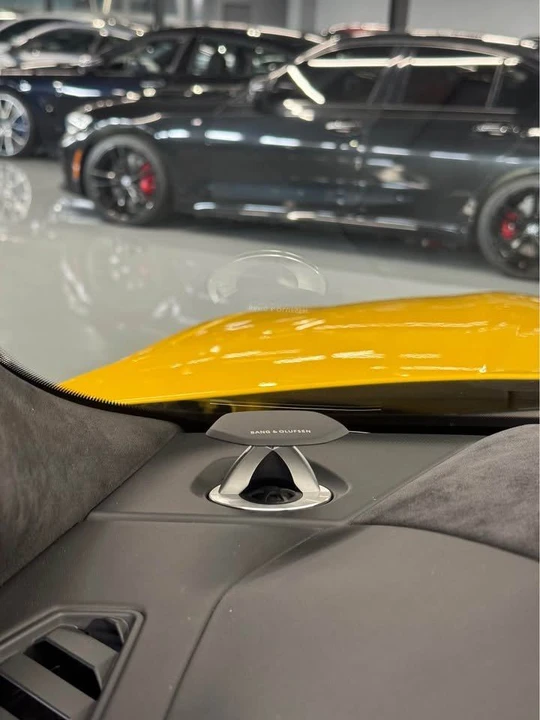 2019 Lamborghini Urus - Image 6 of 13