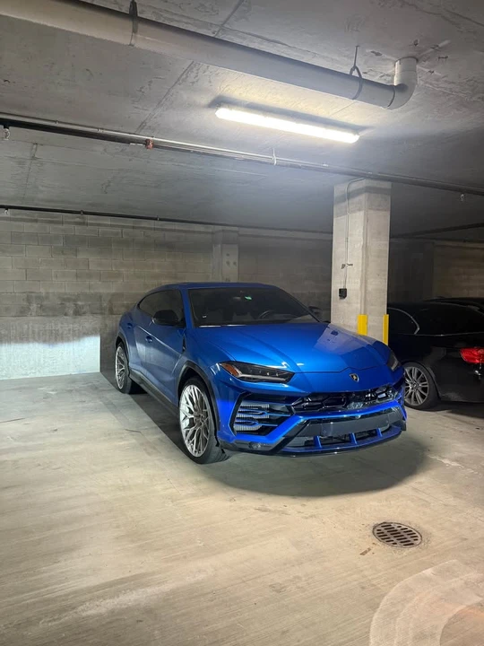 2019 Lamborghini Urus - Image 2 of 6