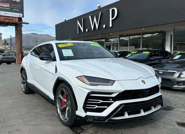 2019 Lamborghini Urus - Image 6 of 8
