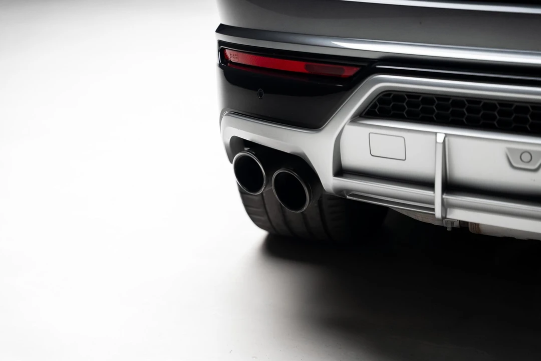 2019 Lamborghini Urus - Image 31 of 31