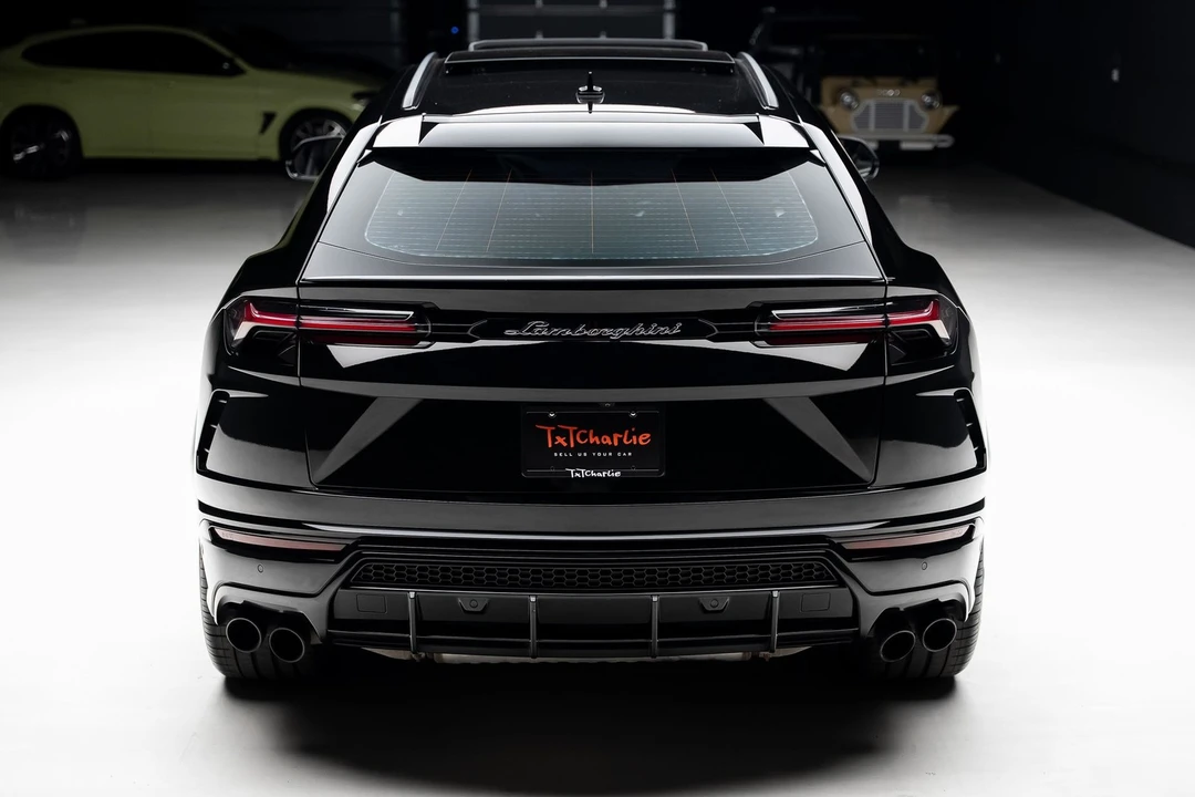 2019 Lamborghini Urus - Image 24 of 31