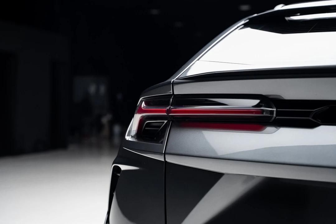 2019 Lamborghini Urus - Image 28 of 31