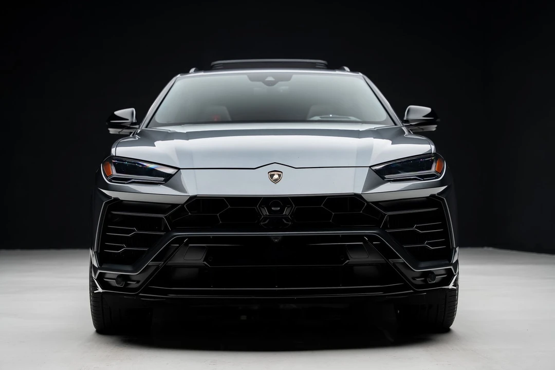 2019 Lamborghini Urus - Image 8 of 31