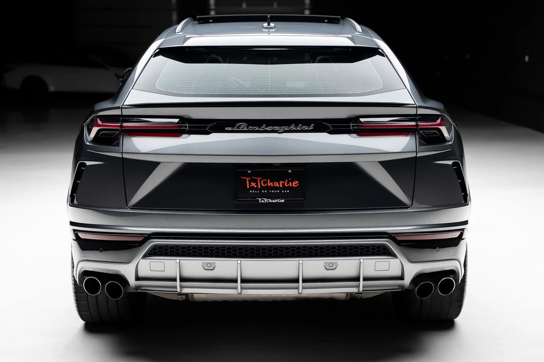 2019 Lamborghini Urus - Image 26 of 31