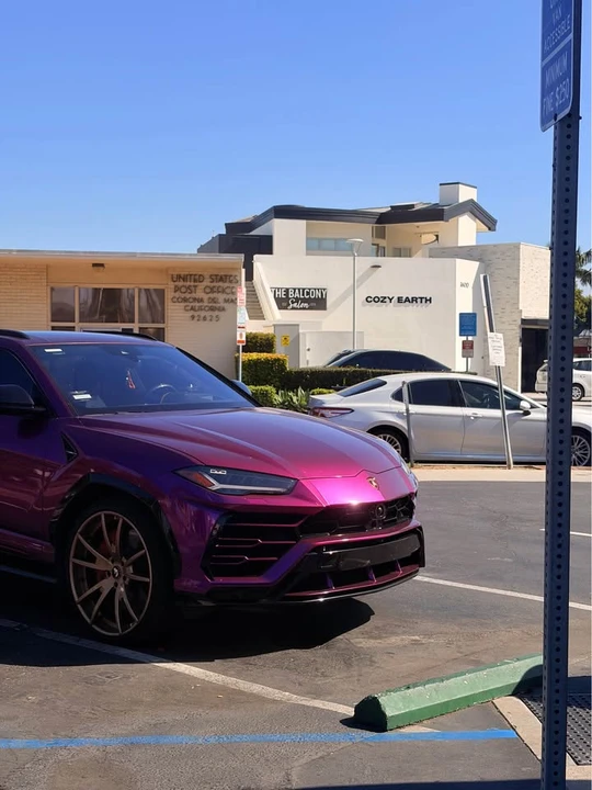 2019 Lamborghini Urus - Image 6 of 9