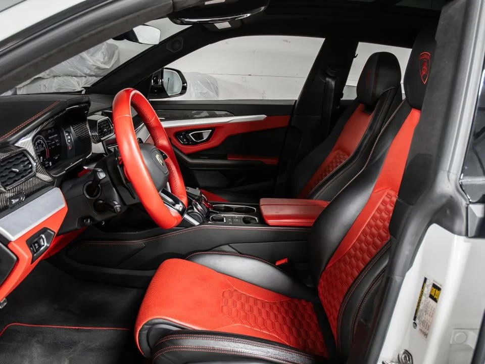 2019 Lamborghini Urus - Image 10 of 20
