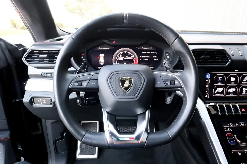 2019 Lamborghini Urus - Image 17 of 20