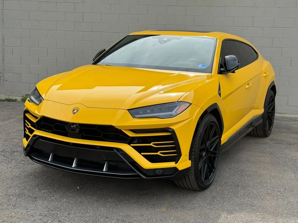 2019 Lamborghini Urus - Image 2 of 14