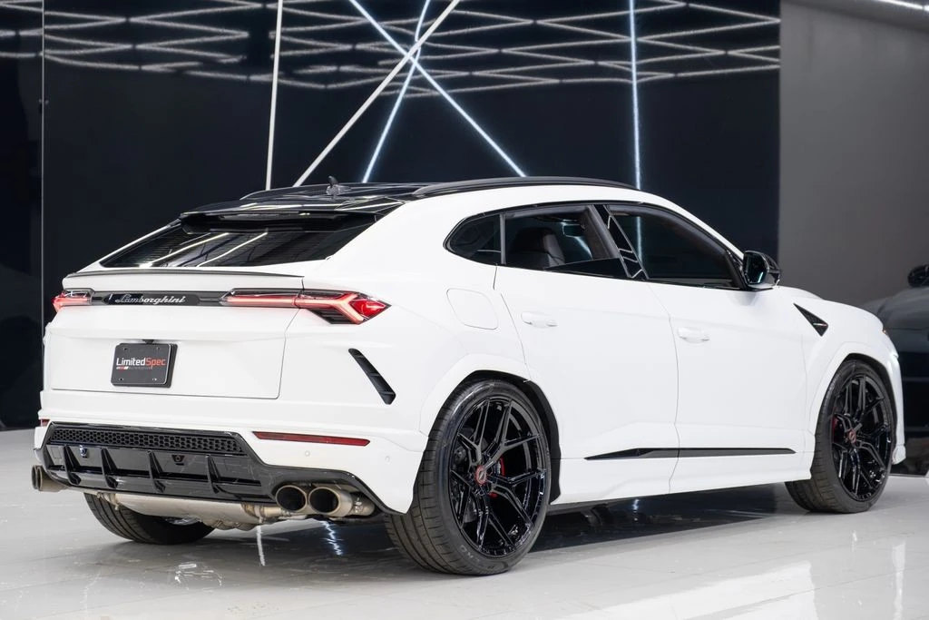 2019 Lamborghini Urus - Image 15 of 21