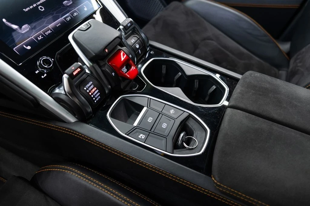 2019 Lamborghini Urus - Image 21 of 21