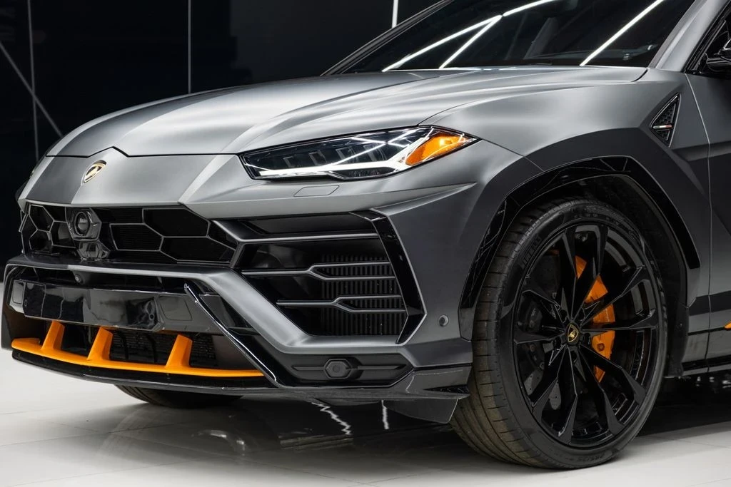 2019 Lamborghini Urus - Image 4 of 21