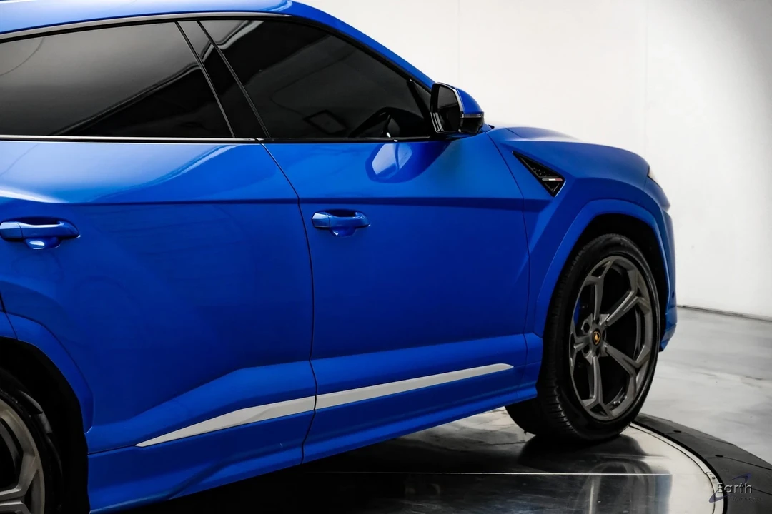 2019 Lamborghini Urus - Image 17 of 21