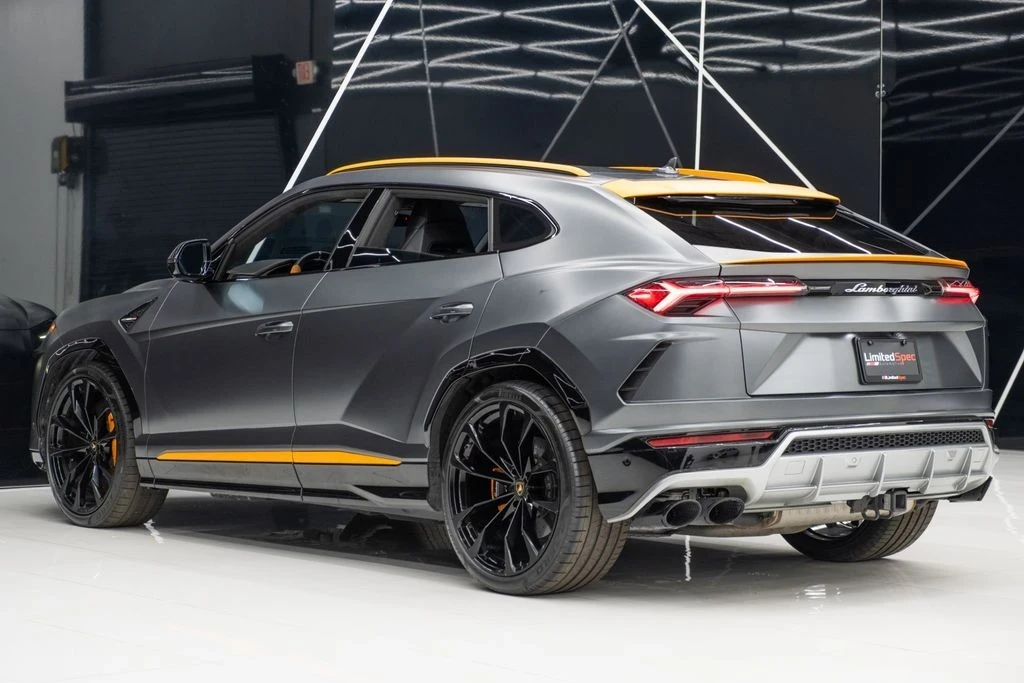 2019 Lamborghini Urus - Image 10 of 21