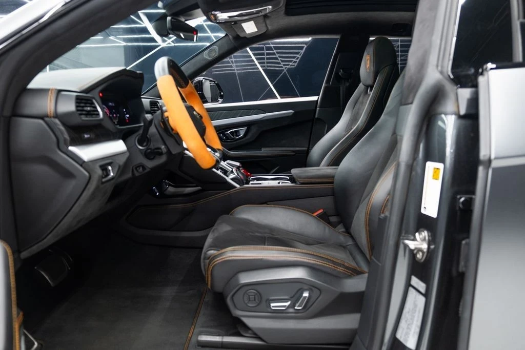 2019 Lamborghini Urus - Image 18 of 21