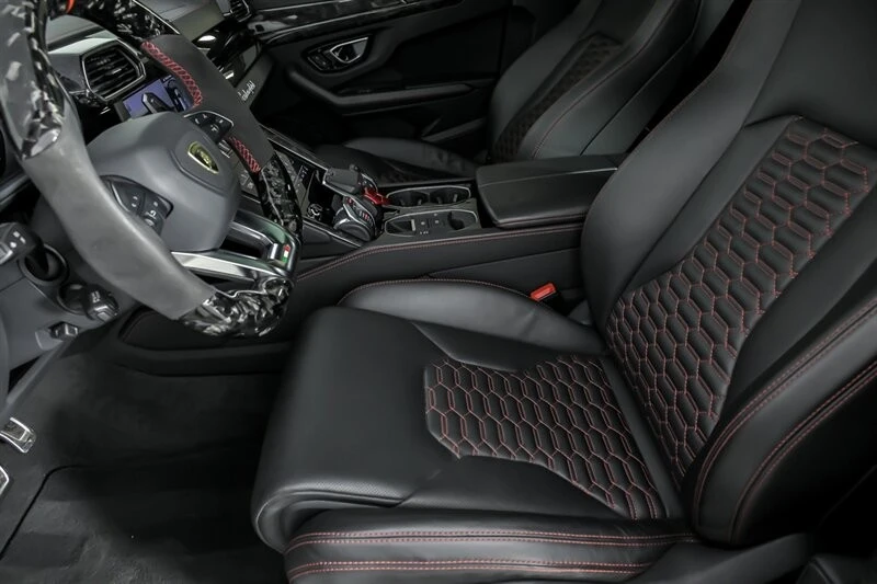 2019 Lamborghini Urus - Image 23 of 31