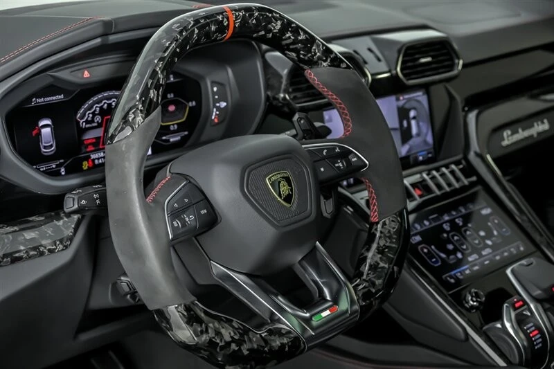 2019 Lamborghini Urus - Image 27 of 31