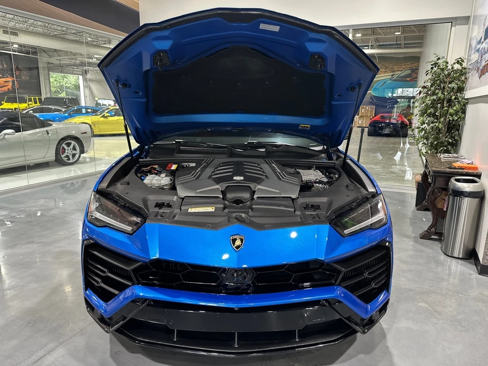 2019 Lamborghini Urus - Image 29 of 31