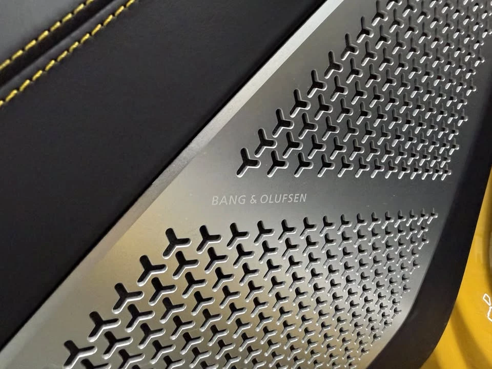 2019 Lamborghini Urus - Image 7 of 20