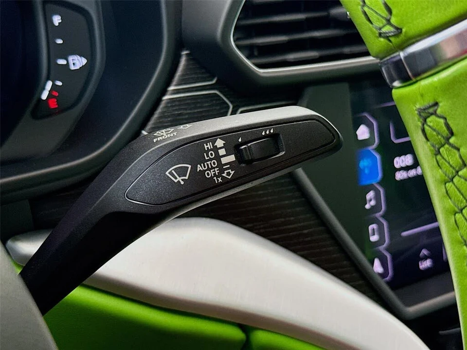 2019 Lamborghini Urus - Image 6 of 31
