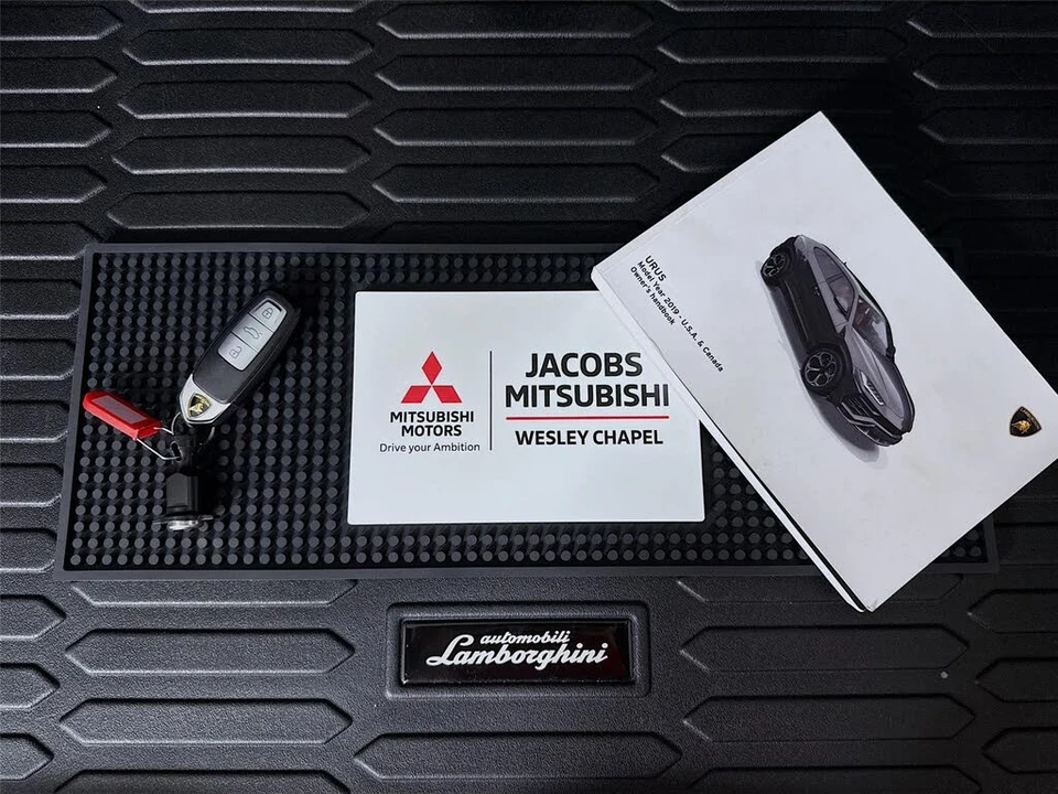 2019 Lamborghini Urus - Image 26 of 31