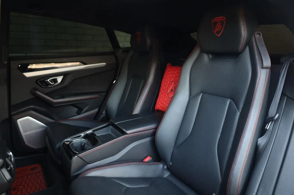 2019 Lamborghini Urus - Image 27 of 31
