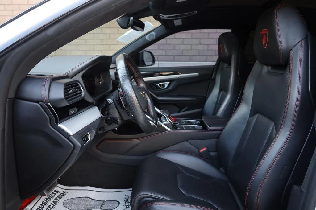 2019 Lamborghini Urus - Image 19 of 31