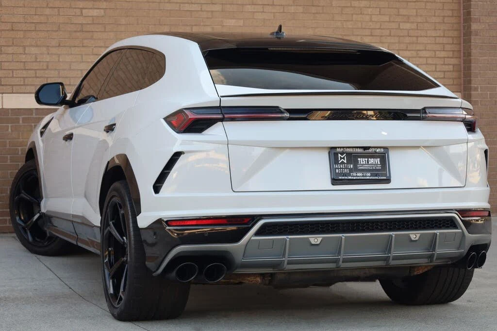 2019 Lamborghini Urus - Image 14 of 31